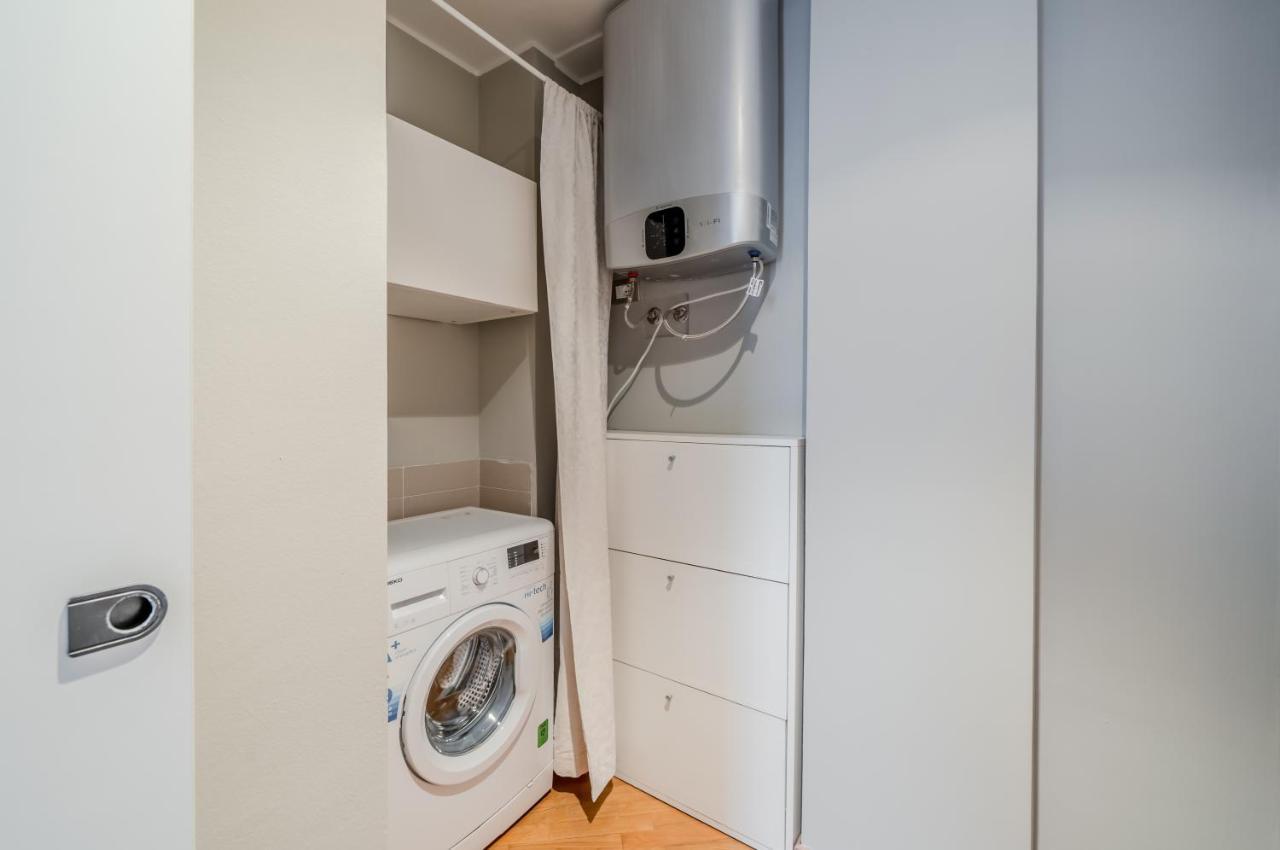 Amazing Milan Loft - 350 M Far From Dateo Station 외부 사진