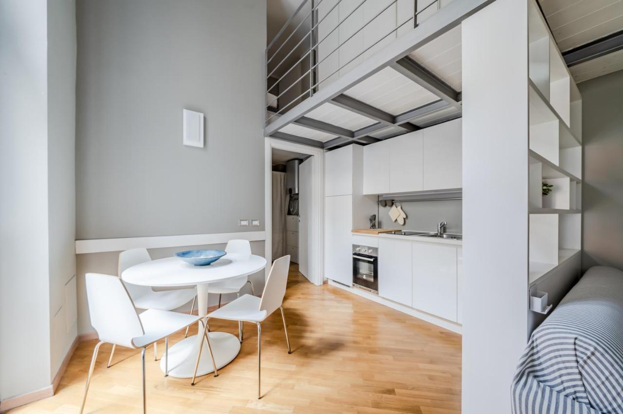 Amazing Milan Loft - 350 M Far From Dateo Station 외부 사진