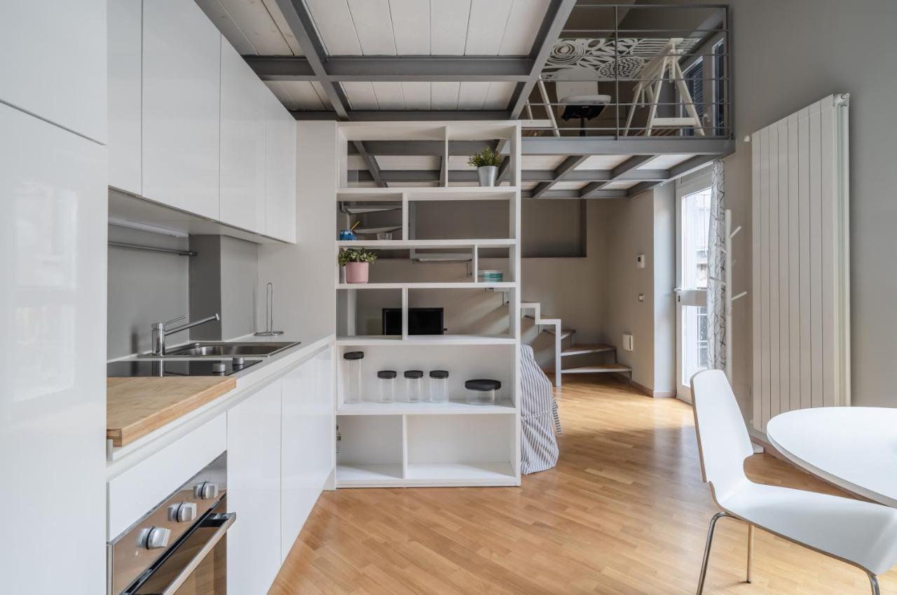 Amazing Milan Loft - 350 M Far From Dateo Station 외부 사진