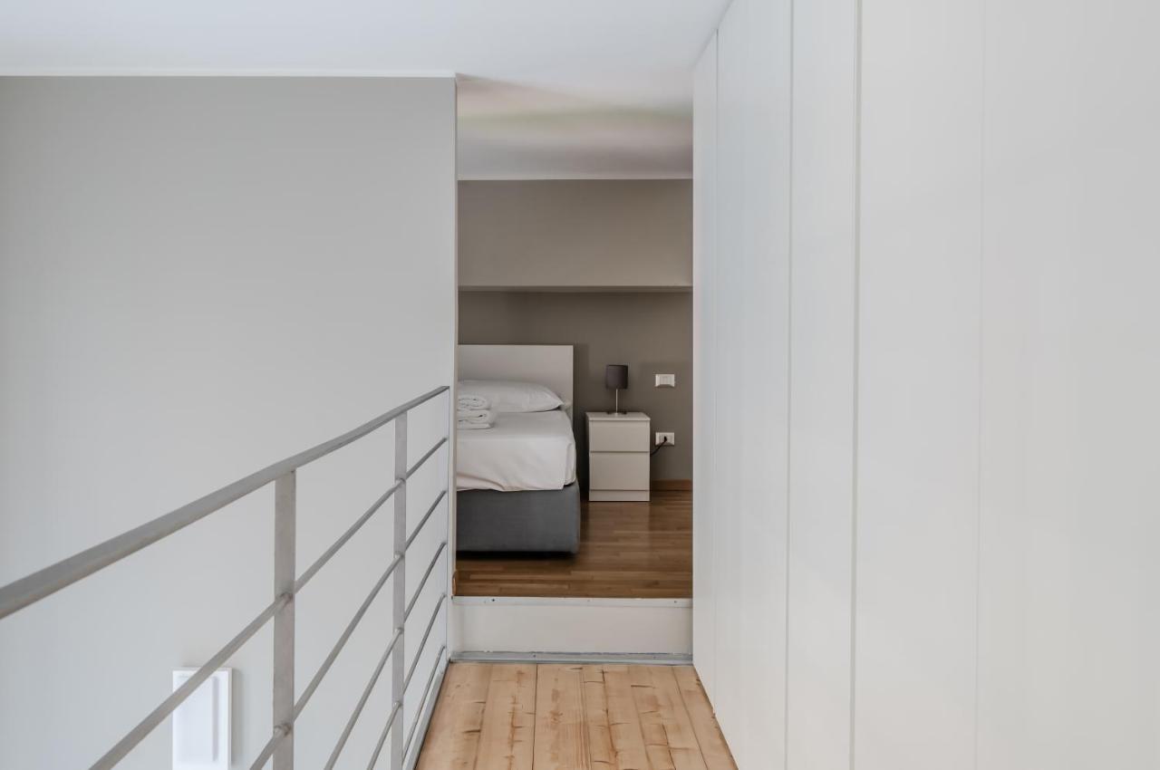 Amazing Milan Loft - 350 M Far From Dateo Station 외부 사진